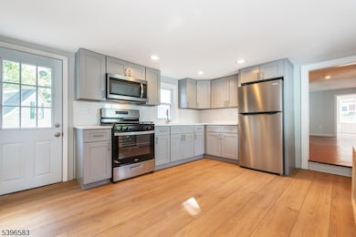 98 Main St, Netcong, NJ 07857 - photo 4