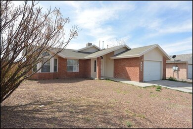 14468 Thayer Pease Ave, Horizon City, TX 79928 - photo 2