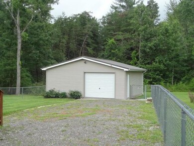 78 Keagle Farm Rd, Crossville, TN 38571 - photo 3