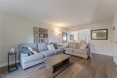 1284 Culpepper Dr unit 10, Akron, OH 44313 - photo 4