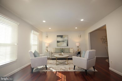 8580 Tyrolean Way, Springfield, VA 22153 - photo 7