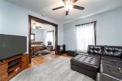 117 12th St SW, Cedar Rapids, IA 52404 - photo 4