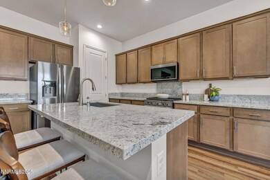 27-web-or-mls-2180-snoqualmie-dr