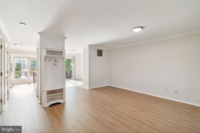 45598 Whitcomb Square, Sterling, VA 20166 - photo 2