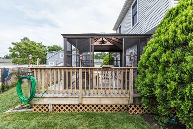 060_1210_Chadwick_Court_202796_260001 -
