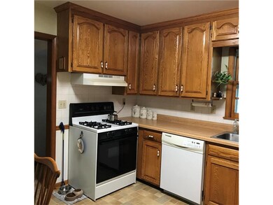 5345 Monrovia St, Shawnee, KS 66216 - photo 7