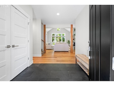 Entrance/Foyer