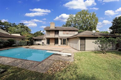 5607 Council Grove Ct, Houston, TX 77088 - photo 2