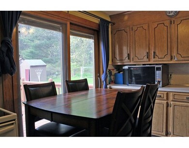 27 Severance St, Greenfield, MA 01301 - photo 5