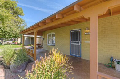 2021 N 16th Ave Phoenix AZ-large-002-4-E