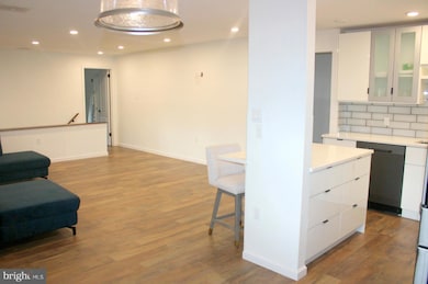 1311 Yardley Commons, Yardley, PA 19067 - photo 5