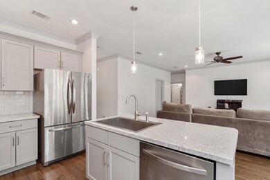 4464 Goldfinch Way-07