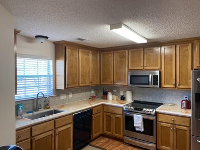 220 Wray St, Warner Robins, GA 31093 - photo 6