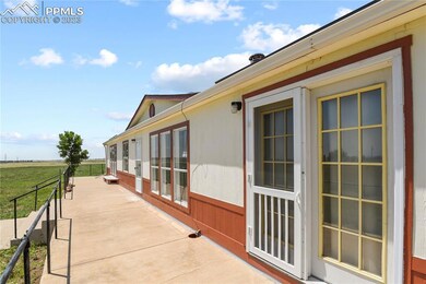 832 Sq foot of wrap around deck!
