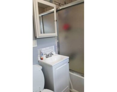 547 E 7th St unit 3, Boston, MA 02127 - photo 6