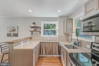 8630 Normal School Rd, Bowie, MD 20715 - photo 2