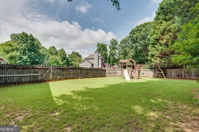 6515 Fairgreen Dr, Suwanee, GA 30024 - photo 4