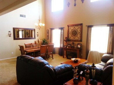 828 Living -Dining