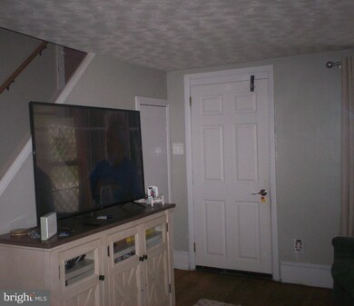 25 Vernon St, Keyser, WV 26726 - photo 4