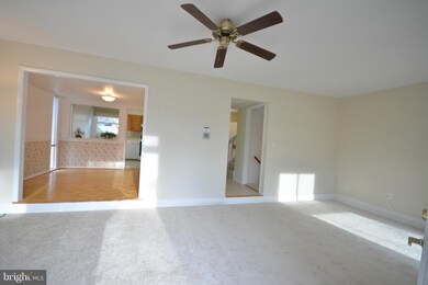 12718 Torrington St, Woodbridge, VA 22192 - photo 6