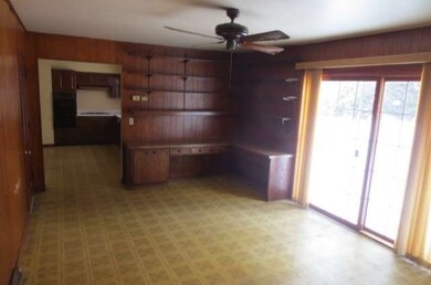 331 Woodland Hills Rd, Batavia, IL 60510 - photo 5