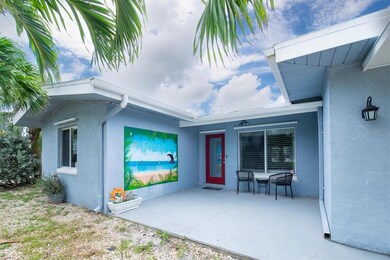 15814 3rd St E, Redington Beach, FL 33708 - photo 5