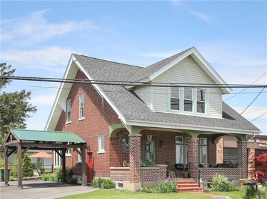 976 Brookside Rd, Allentown, PA 18106 - photo 2