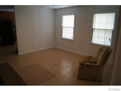 3330 Oakwood Cir, Petersburg, VA 23805 - photo 6