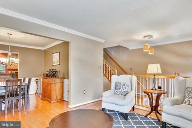 2018 Pieris Ct, Vienna, VA 22182 - photo 4