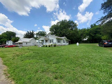 414 W 4th St, Siler City, NC 27344 - photo 3