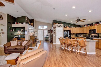 Open & Spacious for Entertaining