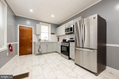 1116 E 11th St, Crum Lynne, PA 19022 - photo 7