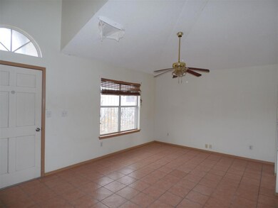 165 Lago Seco Dr, Horizon City, TX 79928 - photo 4