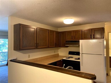 35 Seminary Hill unit 14, West Lebanon, NH 03784 - photo 6