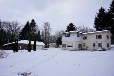 Both dwellings are included in this great opportun