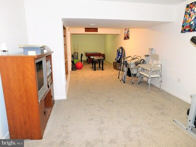 3409 Tudor Dr, Adamstown, MD 21710 - photo 7