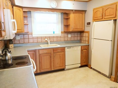 21 Brookman Ave, Delmar, NY 12054 - photo 7