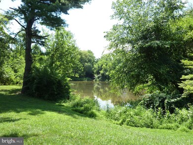 7 Old Forge Crossing, Devon, PA 19333 - photo 4