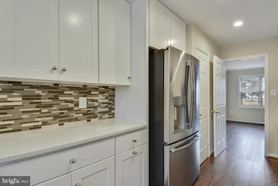 7616 Westlake Terrace, Bethesda, MD 20817 - photo 3