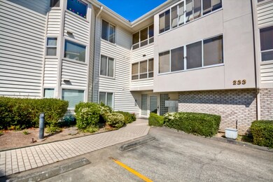 233 3rd Ave S unit 204, Edmonds, WA 98020 - photo 3