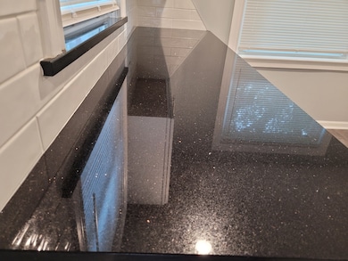 8617 S Bennett Ave, Chicago, IL 60617 - photo 6