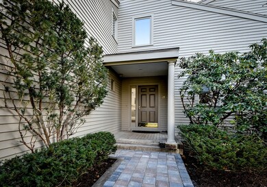 17 Fieldstone Ln, Natick, MA 01760 - photo 2