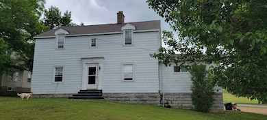 323 S Brittain St, Shelbyville, TN 37160 - photo 2