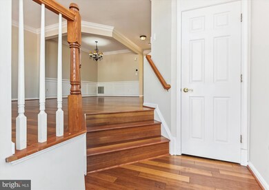 43113 Forest Edge Square, Broadlands, VA 20148 - photo 2