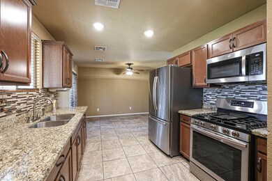 4433 N 49th Dr, Phoenix, AZ 85031 - photo 6
