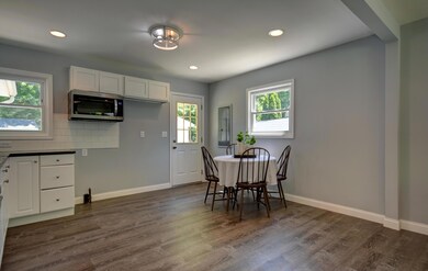 3812 Karl Rd, Columbus, OH 43224 - photo 5