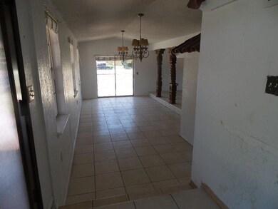 1636 Vista de Oro Dr, El Paso, TX 79935 - photo 3