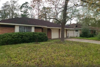 7722 Yoe St, Houston, TX 77016 - photo 2