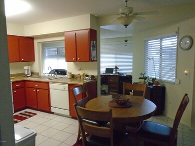 10851 W Thunderbird Blvd unit 15, Sun City, AZ 85351 - photo 6