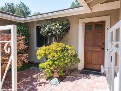 3573 Raincloud Ct, Thousand Oaks, CA 91362 - photo 4